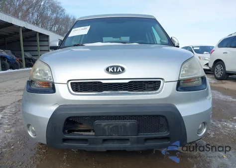 2010 Kia Soul + z USA, uszkodzony, nr VIN KNDJT2A2XA7081024